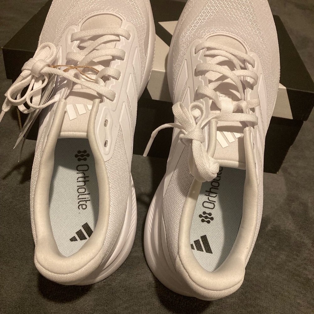 Mens Adidas White Sneakers - Picture 4 of 7